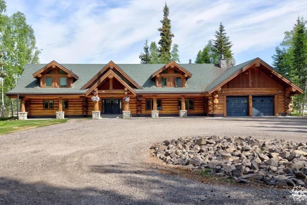 Lakefront Luxury Log Home With Spa & Aurora Views North Pole Exterior foto