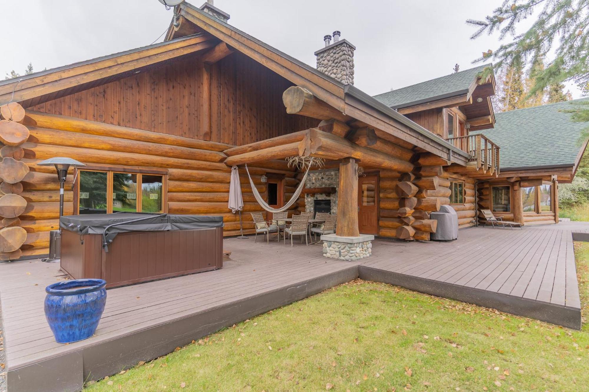 Lakefront Luxury Log Home With Spa & Aurora Views North Pole Exterior foto